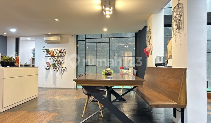 Rumah Mewah Pluit 11X20m 4Lantai Selatan 2