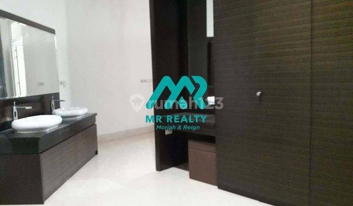 Disewakan Rumah Siap Huni di Pantai Mutiara, View Laut 8