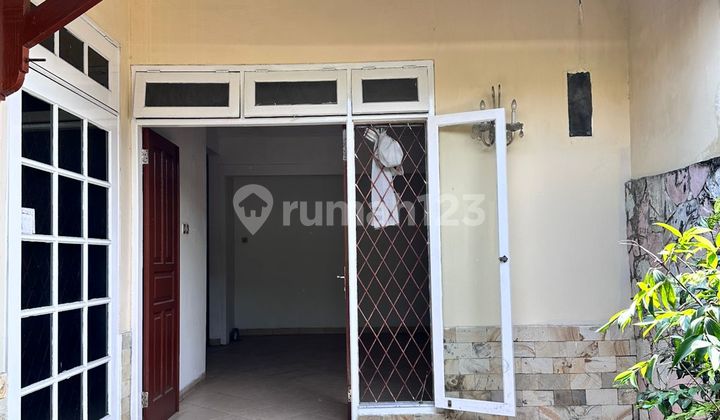 Rumah Murah Luas Lokasi Strategis Di Villa Melati Mas 2