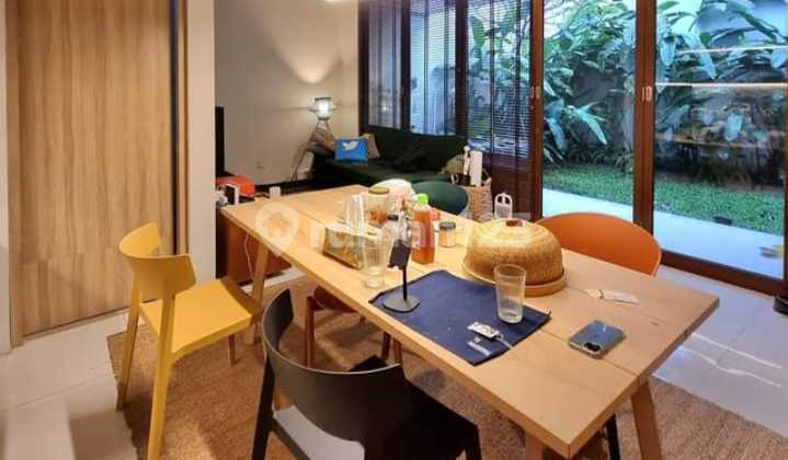 Rumah Bagus 2 lantai Di Cluster Premium Discovery Bintaro