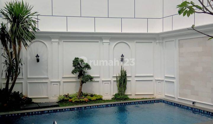 Rumah Bagus Mewah ada Pool Di Bintaro Tangerang Selatan  2