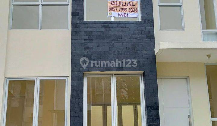 Rumah Murah  2 Lantai Minimalis Siap Huni di Graha Raya 1