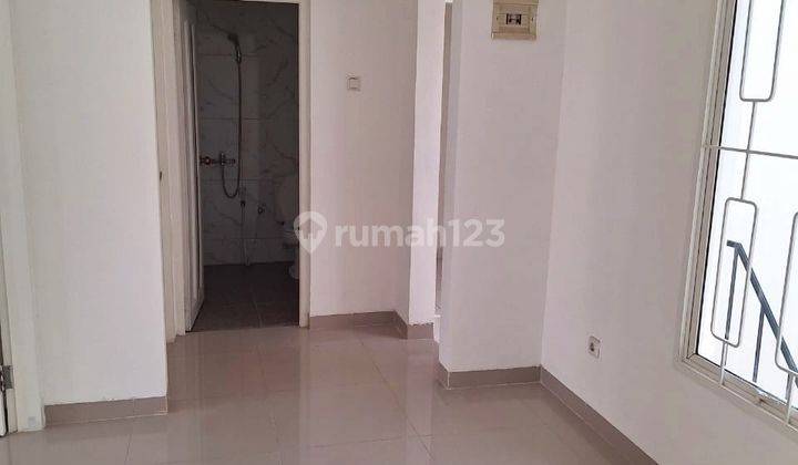 Rumah Bagus Minimalis Siap Huni Di Emerald Bintaro
 2