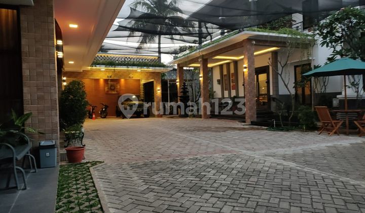 Rumah 3 3 Lantai Bagus SHM di Bintaro Jakarta Selatan 2