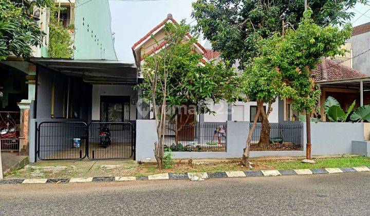 Rumah Luas Nyaman Dan Asri Anggrek Loka Graha Ra 2