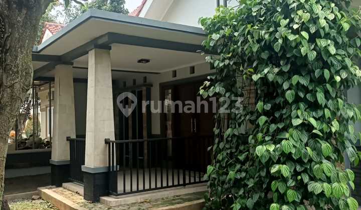 Rumah 2 Lantai Hook Asri Dan Adem Strategis Di Puri Bintaro