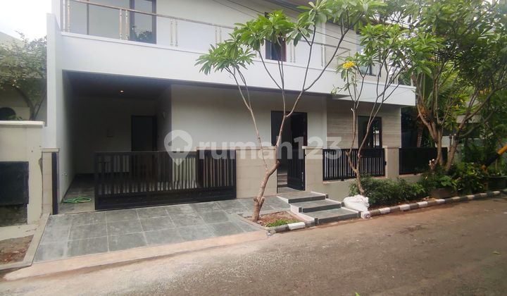 Rumah Hook Bagus Minimalis Modern Di Bintaro Jaya Sektor 9