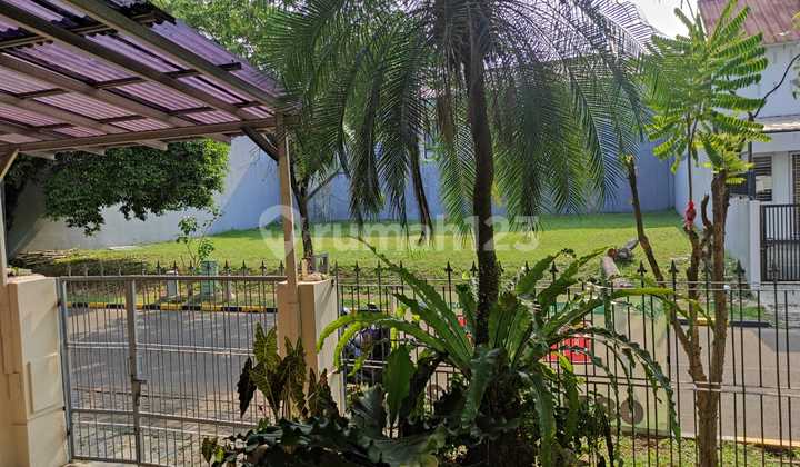 2-Story House with SHM in Puspitaloka BSD Tangerang