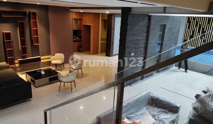 Dijual Rumah di Banjarwijaya Tangerang, Luas 333M2, Full Furnished, SHM 2