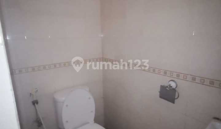 For Rent: PIK Shop House, 5x15, Facing Main Road 2