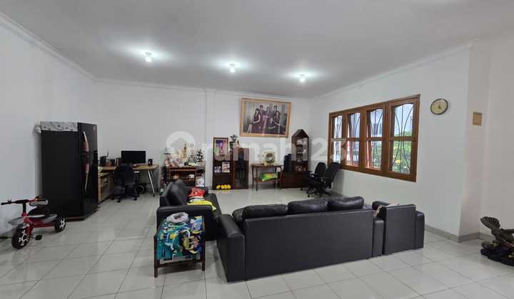 Dijual Rumah di Sunter Pratama Luas 264M2, 2 Lantai, SHM
