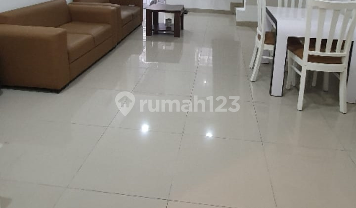 Dijual Rumah Layar Permai Pik, 4X12, 2Kt, 2Lantai, Full Furnished