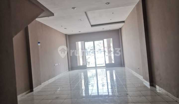 For Rent: PIK Shop House, 5x15, Facing Main Road 1