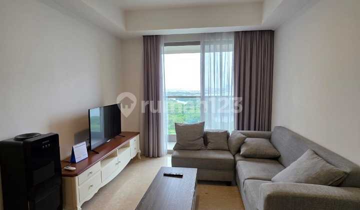 Disewakan Apartemen Gold Coast, 1Br, 51M², Sea View, Full Furnish,