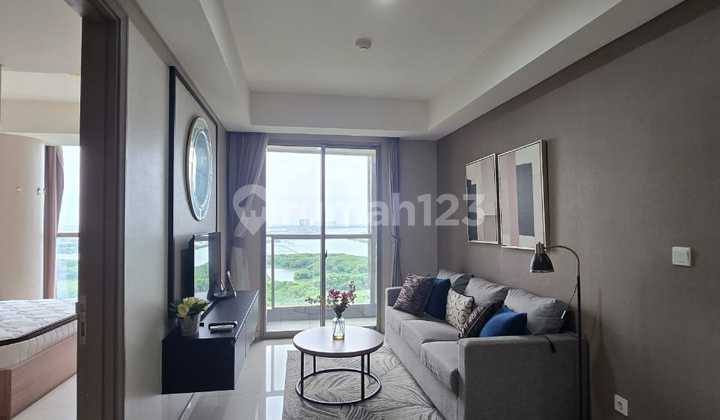 Disewakan Apartemen Gold Coast, 3Br, 87M2, Full Furnish 2