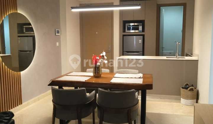 Disewakan Apartemen Gold Coast 3Br, 113M², Full Furnished