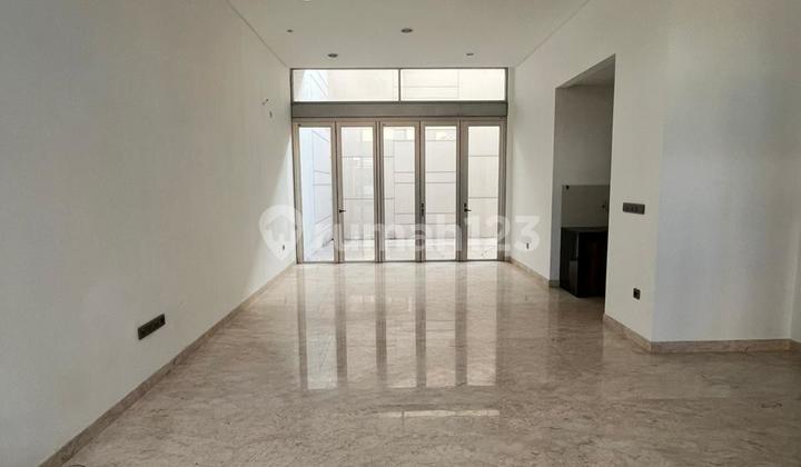 Disewakan Rumah Mozart Golf Island Pik, 8X20, 3Kt, 3Lantai 2