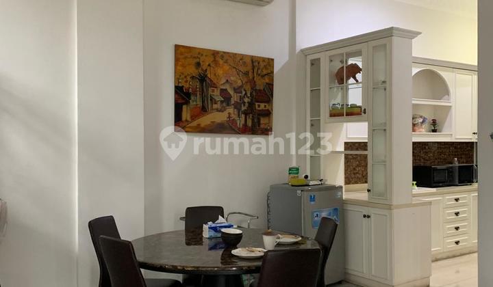 Dijual Rumah Walet Indah PIK Luas 302m2, 4KT, 4KM, Furnished. SHGB