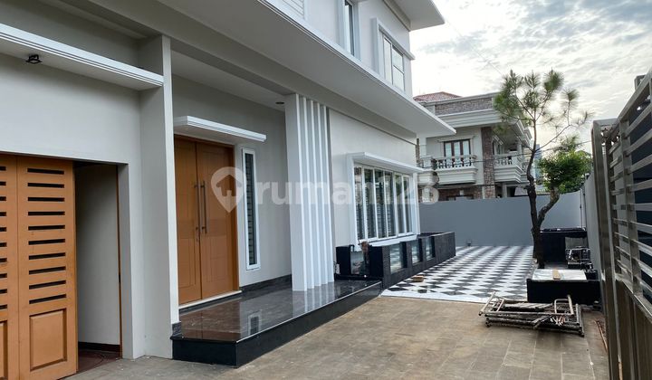 Disewa Rumah Pluit Sakti 6 BR Luas dan Bagus
