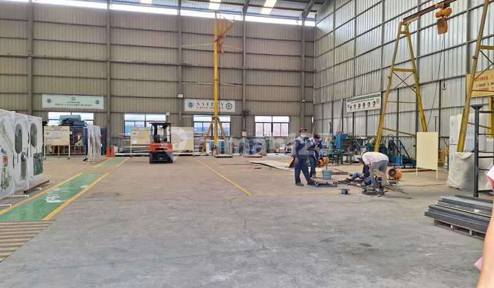 Disewa Cepat Gudang di Tambun Selatan Bekasi Luas 896M2 Akses 40Ft Rapih Siap Pakai Parkiran Luas Dekat Akses Tol Kondisi Rapih Siap Pakai