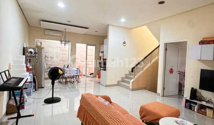 DIJUAL TERMURAH!!  RUMAH GOLF LAKE CENGKARENG, uk 8x15m2, Standard Developer, Hadap Selatan, Sudah SHM