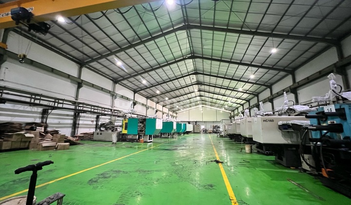 For Sale Factory + Warehouse in Blessindo Legok Area, 5000M Floor Area, K300 Floor, Includes Office, Chiller and Frigel Compressor, New Building Ready to Use, Rare Opportunity!!