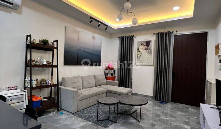 DIJUAL RUMAH BOSTON GADING SERPONG uk 7x12m, SUDAH RENOVASI 2,5 LANTAI , SIAP HUNI RAPIH!! 2