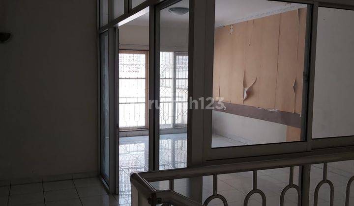 Di jual cepat rumah taman surya 10x25 rapi nyaman  siap humi