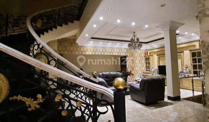 Di jual rumah mewah  palem 10x20 bagus rapi siap huni