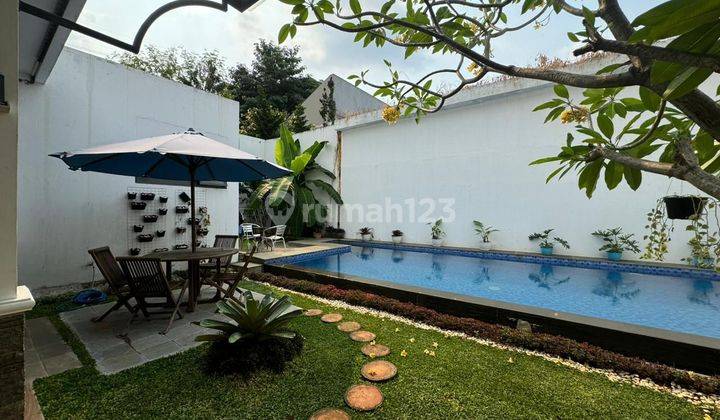 Di jual rumah alam sutera jingga 16x30 ada pool rapi bagus siap huni 2