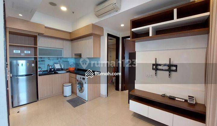 Menteng Park 2 Bedrooms 2 Bathrooms Middle Floor Furnished 2