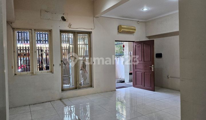 Muara Karang Blok 5 Ukuran 6x15 Hadap Utara Row Jalan 3 Mobil 2