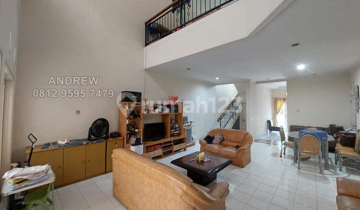 Walet PIK 9x25 Hadap Utara SHM Dekat Taman