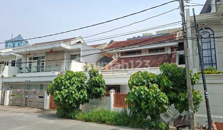 Rumah Muara Karang Jalan Utama 12X25 Dekat Sekolah Permai