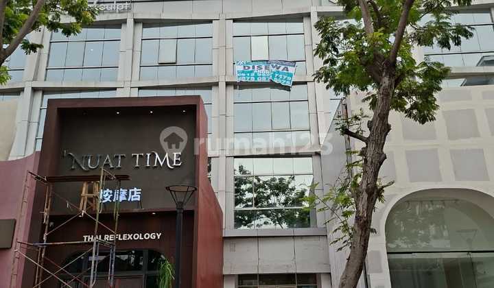 Golf Island E Block Rukan in front of Sentosa Seafood, Pancoran