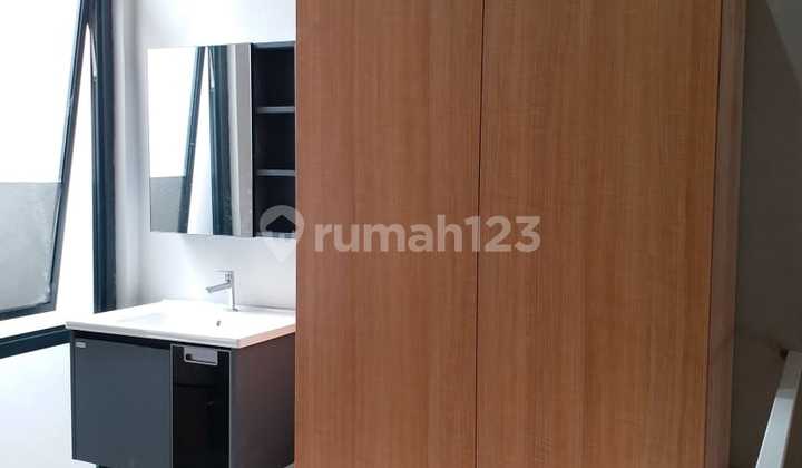 Disewakan Rumah Cantik Di Fleekhauz R Disewakan Rumah Cantik Di Fleekhauz R