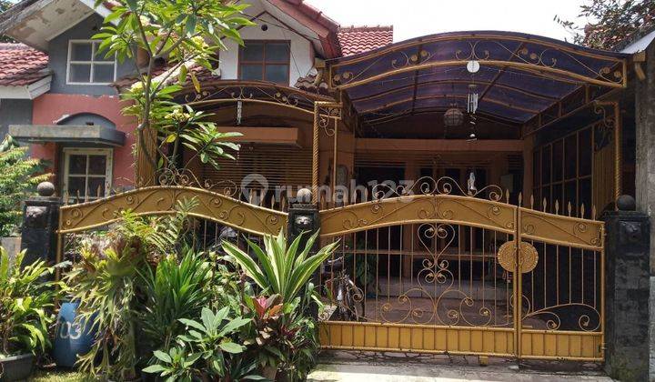 Rumah di komplek adipura rancabolang gede bage bandung 1