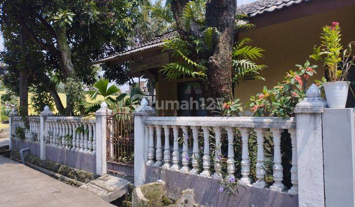 Rumah di hoek komplek bumi asri cijerah kodya bandung 2