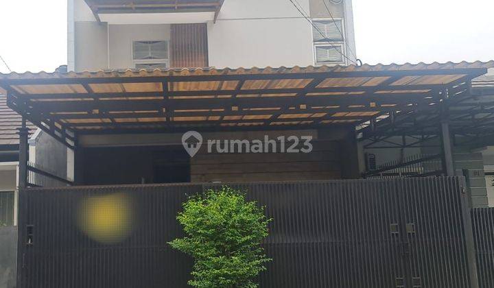 Rumah Minimalis Dua Lantai Di Taman Kopo Indah 3 Harga Nego 1