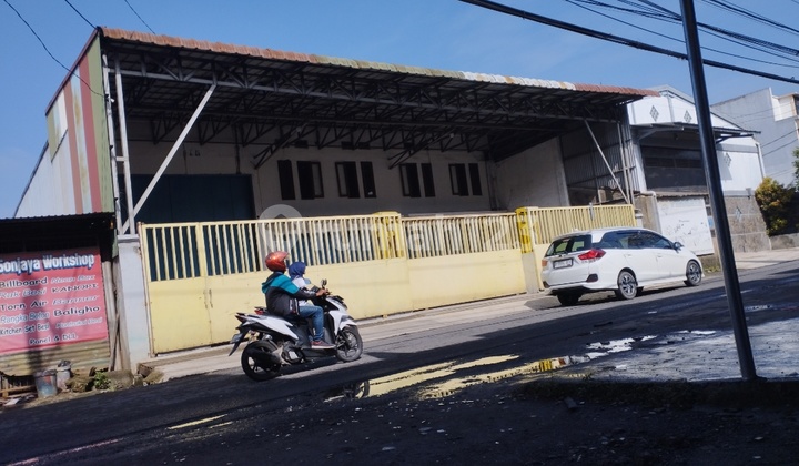Gudang Bagus Siap Huni Dekat Ke Pintu Tol Cileunyi Dan Bunderan Cibiru Soekarno Hatta Tidak Bisa Masuk Kontainer Dan Wingbox Gudang Bagus Siap Huni Dekat Ke Pintu Tol Cileunyi Dan Bunderan Cibiru Soekarno Hatta Tidak Bisa Masuk Kontainer Dan Wingbox