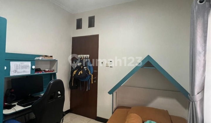 Minimalist Ready-to-Occupy House on the Jakarta-Bandung Road 2