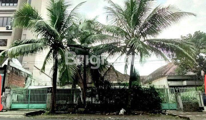 Rumah kolonial Lokasi Ijen Malang 2