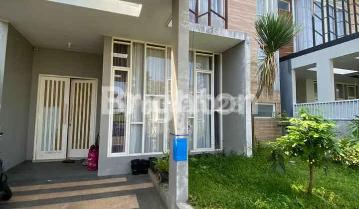 Modern House in Premium Location Villa Puncak Tidar 2