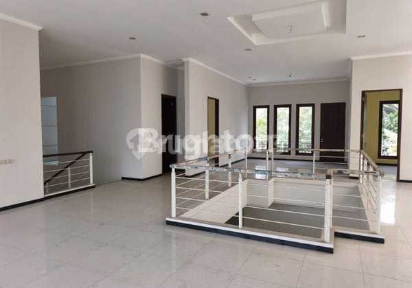 Rumah 2 Lantai Araya Malang 2