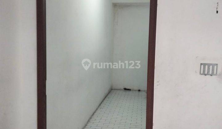 Disewakan Cepat Ruko 3 Lantai Kedungdoro Surabaya 3