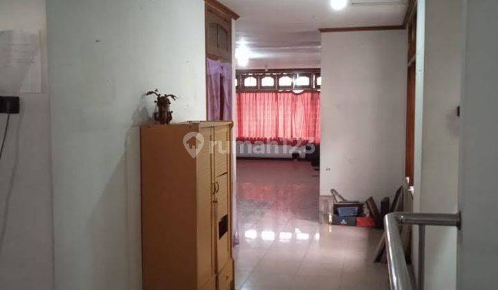 Dijual Cepat Rumah Bagus 2 Lt Raya Dukuh Kupang Surabaya  2