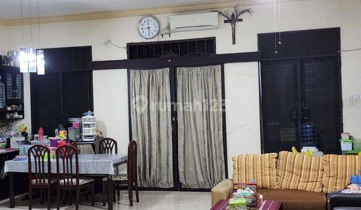 Dijual Cepat Rumah Bagus 2Lt Dharmahusada Mas Surabaya  2