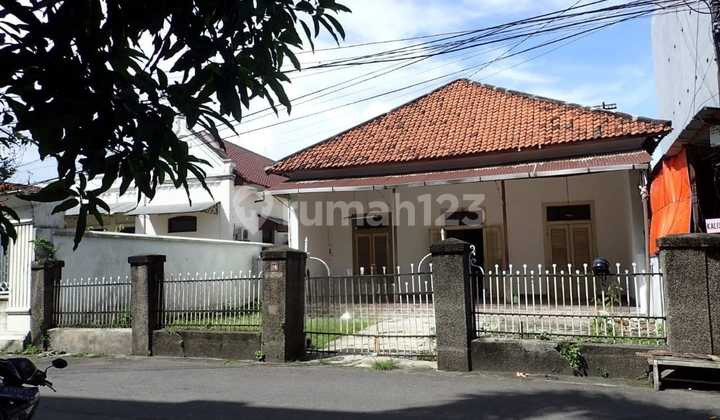 Dijual Cepat Rumah Bangunan Belanda Murah Jl Kalisari SBY Dijual Cepat Rumah Bangunan Belanda Murah Jl Kalisari SBY