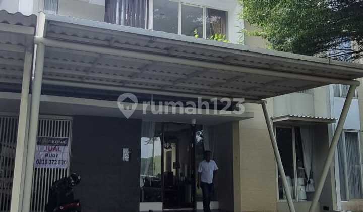 Barang Langka! Dijual Rumah Cantik Northwest Park Citraland Utara