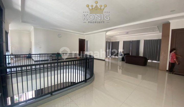 Dijual Cepat Rumah 2Lt Dharmahusada Indah Utara Surabaya  2